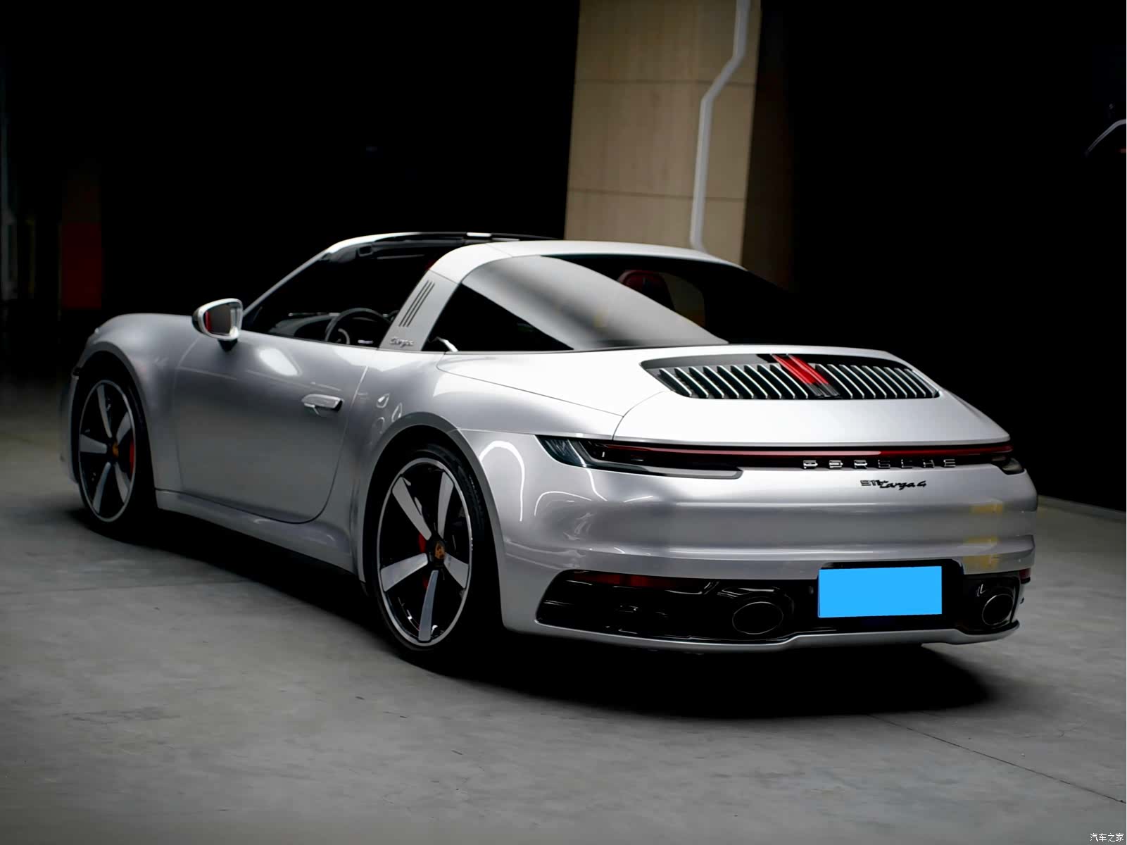 Porsche 911, 2021 6
