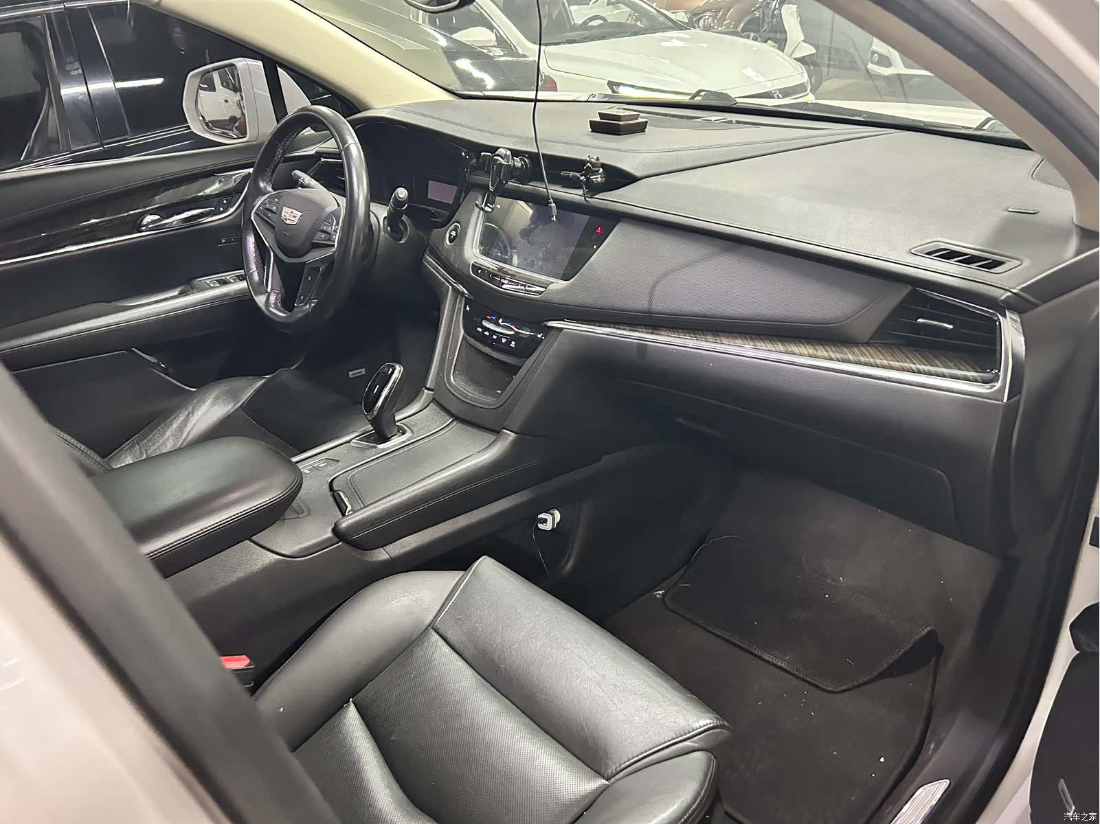 Cadillac XT5, 2016 7