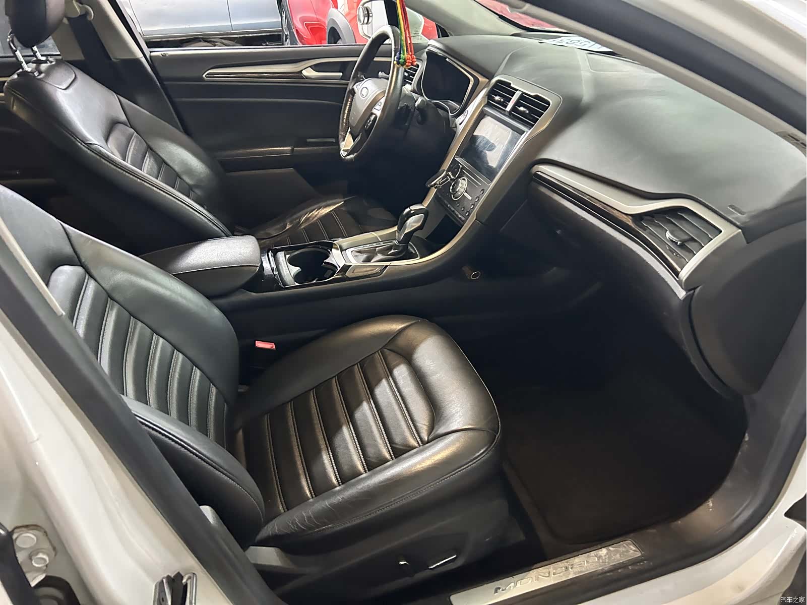Ford Mondeo, 2015 8