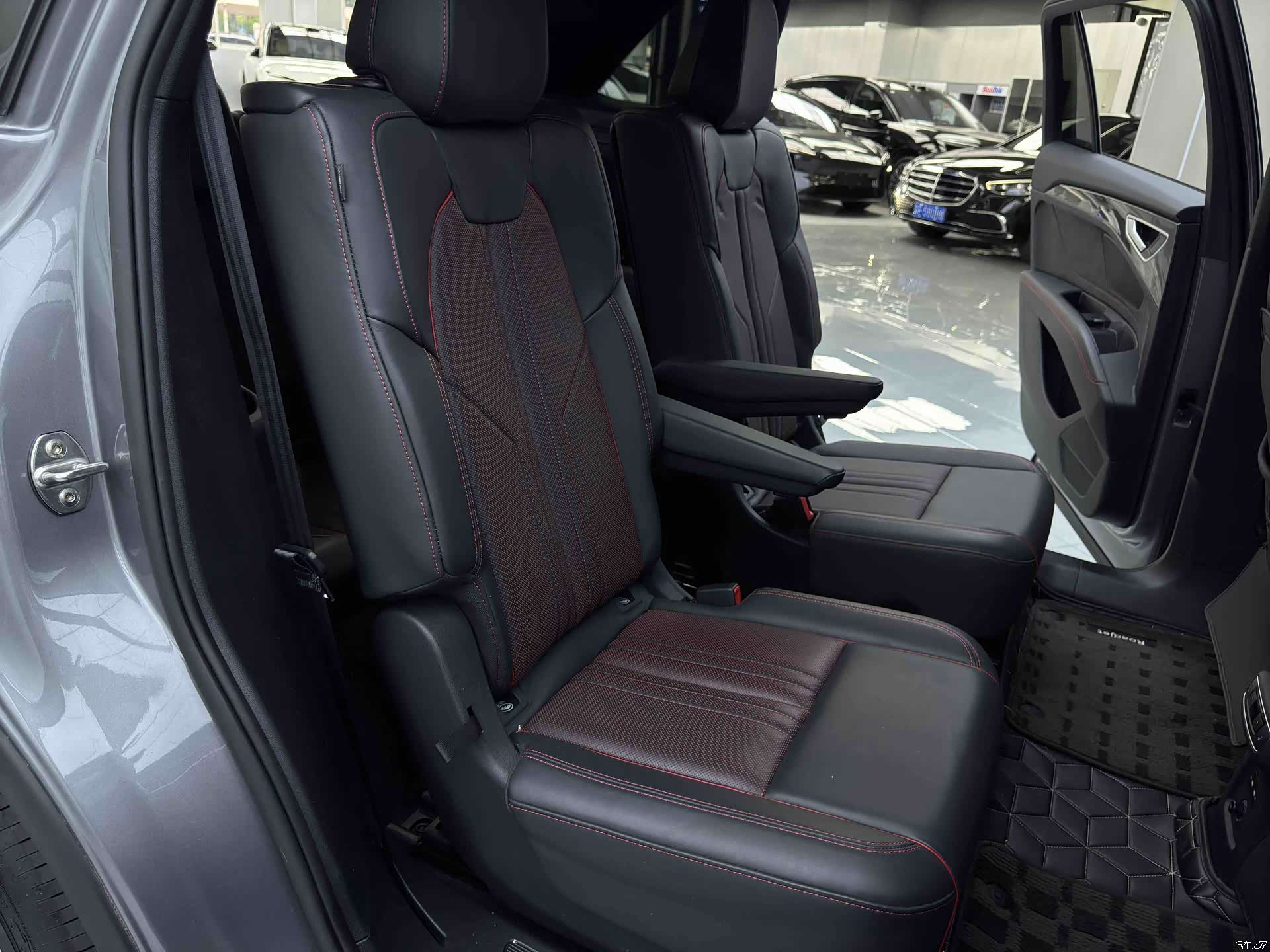 Audi Q5 e-tron, 2022 24