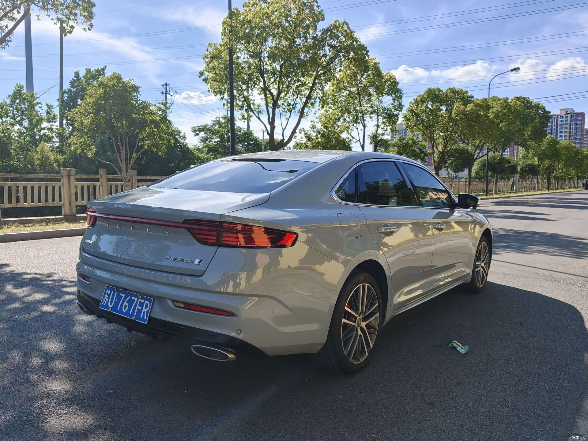 Geely Preface, 2023 18