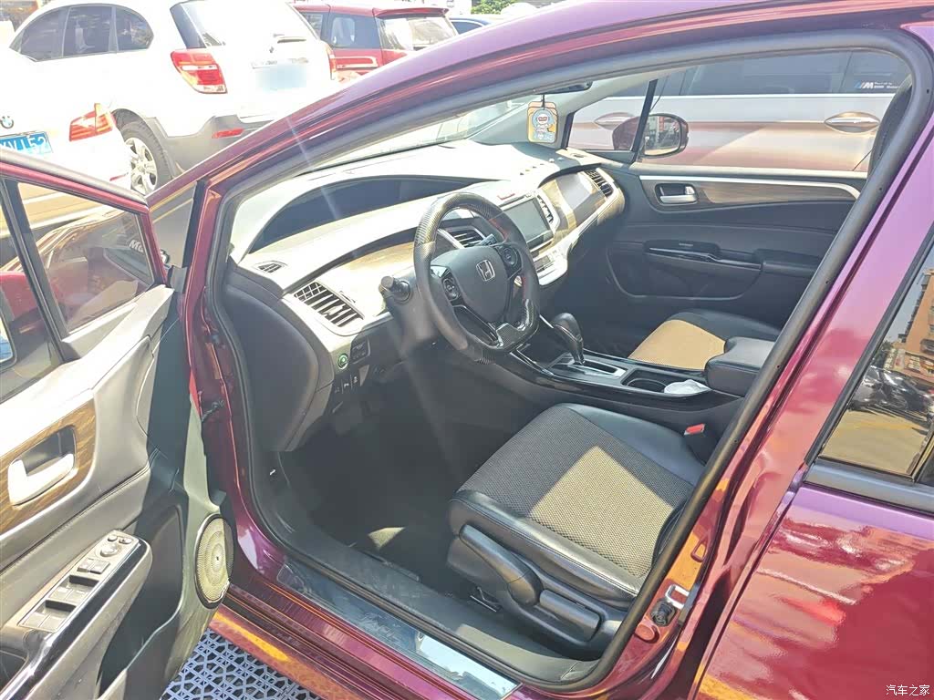 Honda Jade, 2019 16