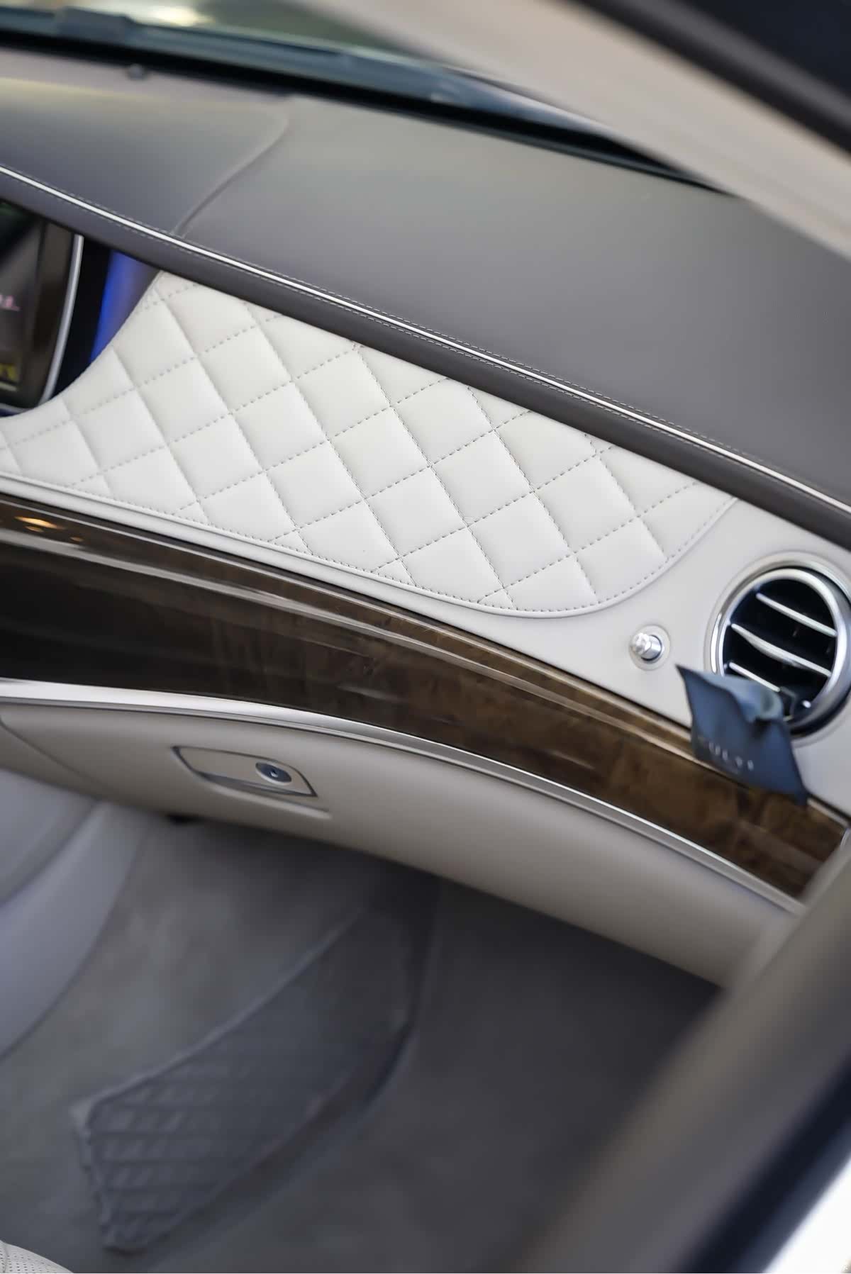 Maybach S-Class, 2015 17