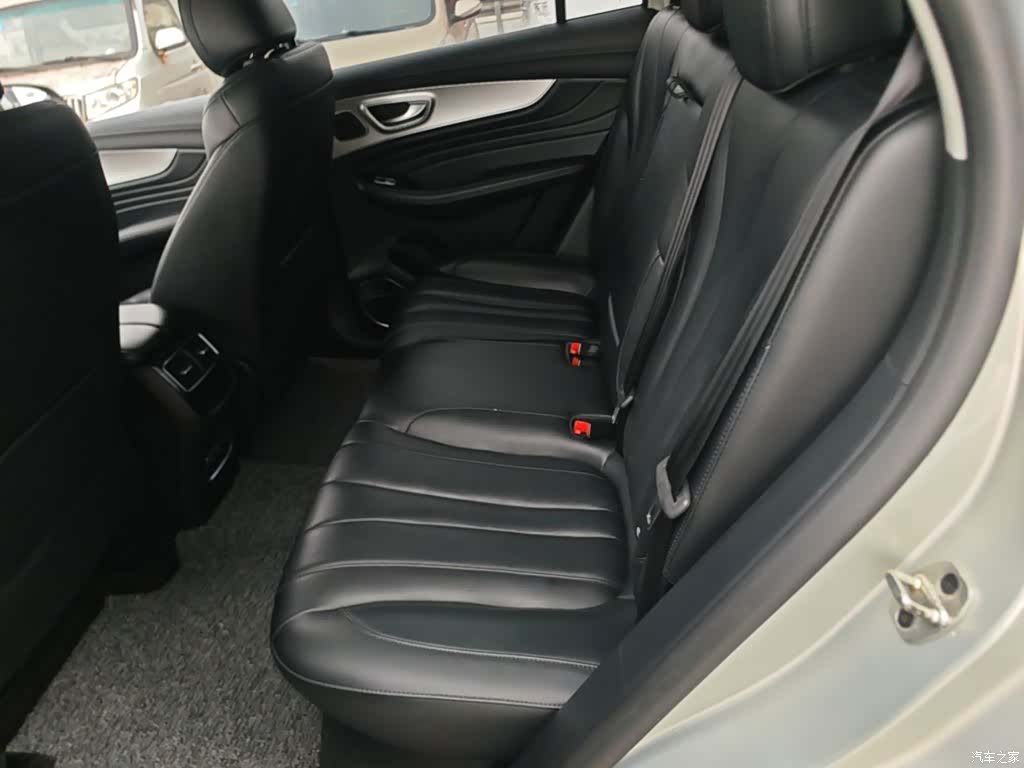Roewe RX5, 2020 17