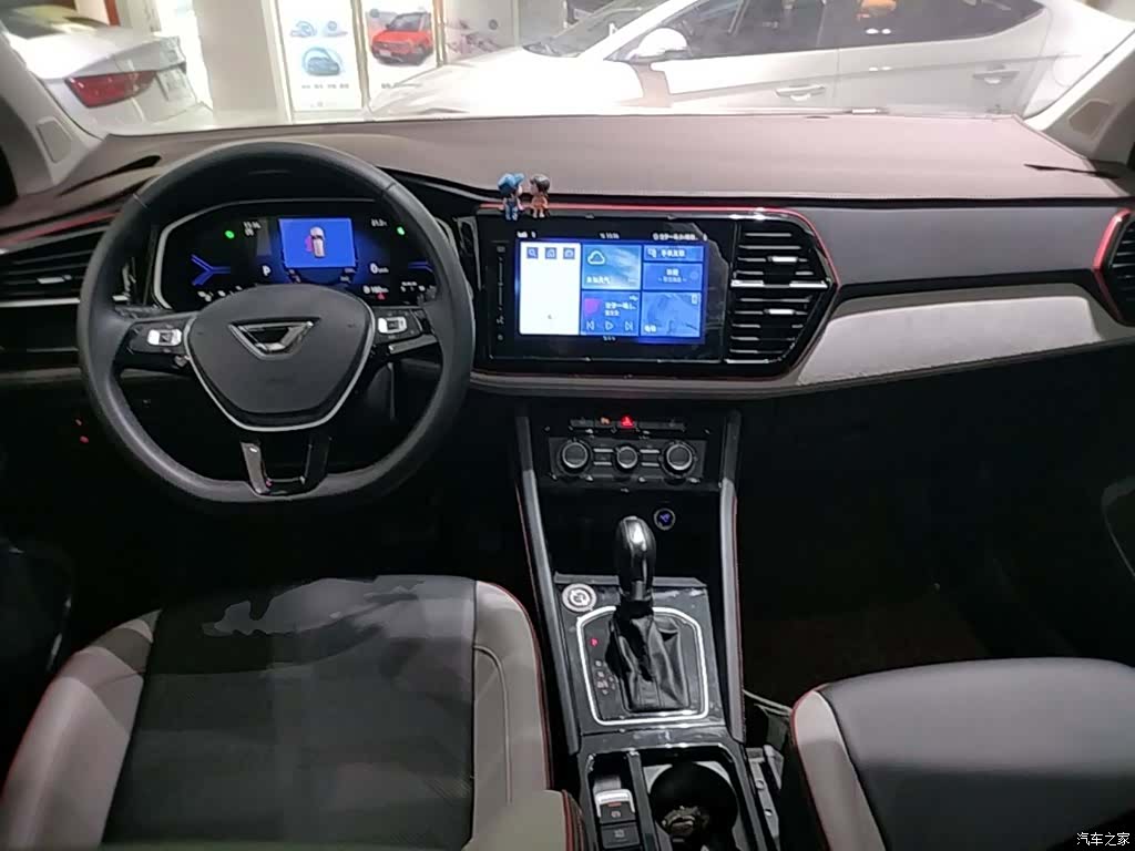 Volkswagen VS7, 2023 10