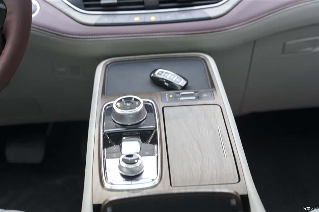 Ford Equator, 2024 14