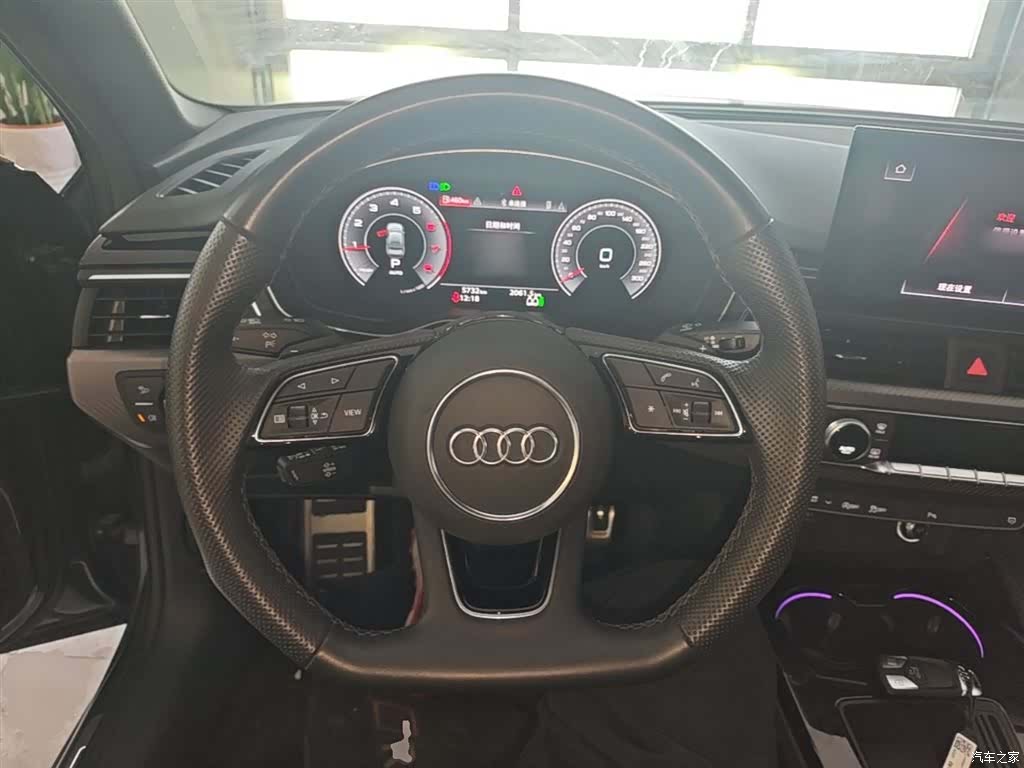 Audi A4L, 2024 11