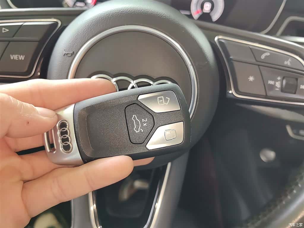 Audi A4L, 2021 12