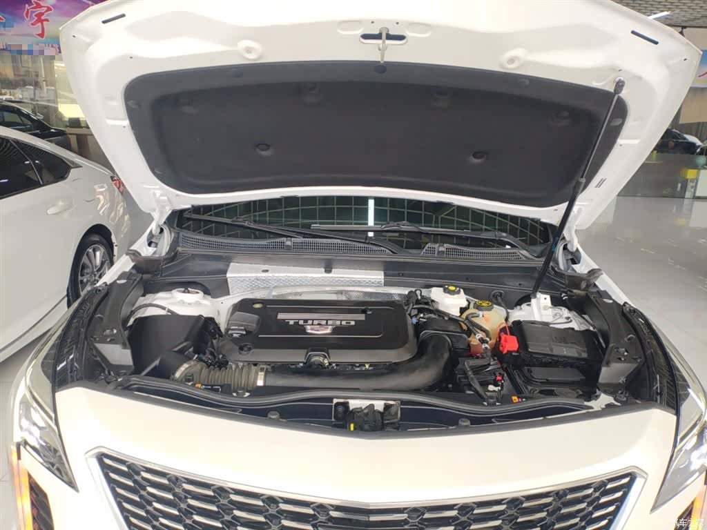 Cadillac XT4, 2022 18