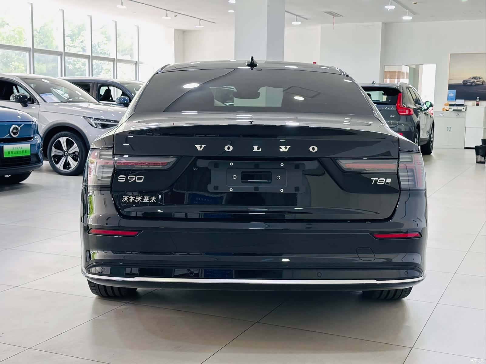 Volvo S90, 1900 6
