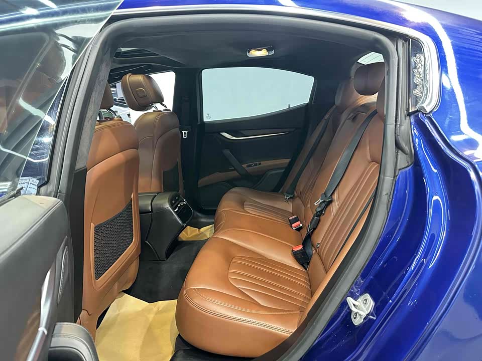 Maserati Ghibli Maserati Ghibli