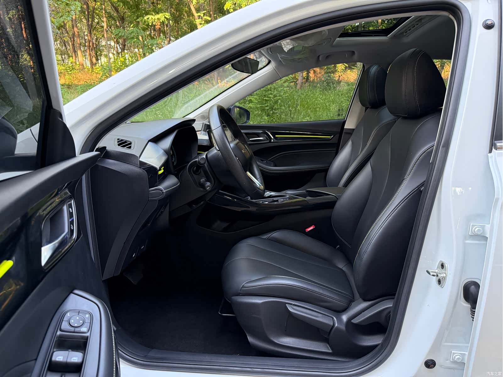 Roewe i5, 2022 7