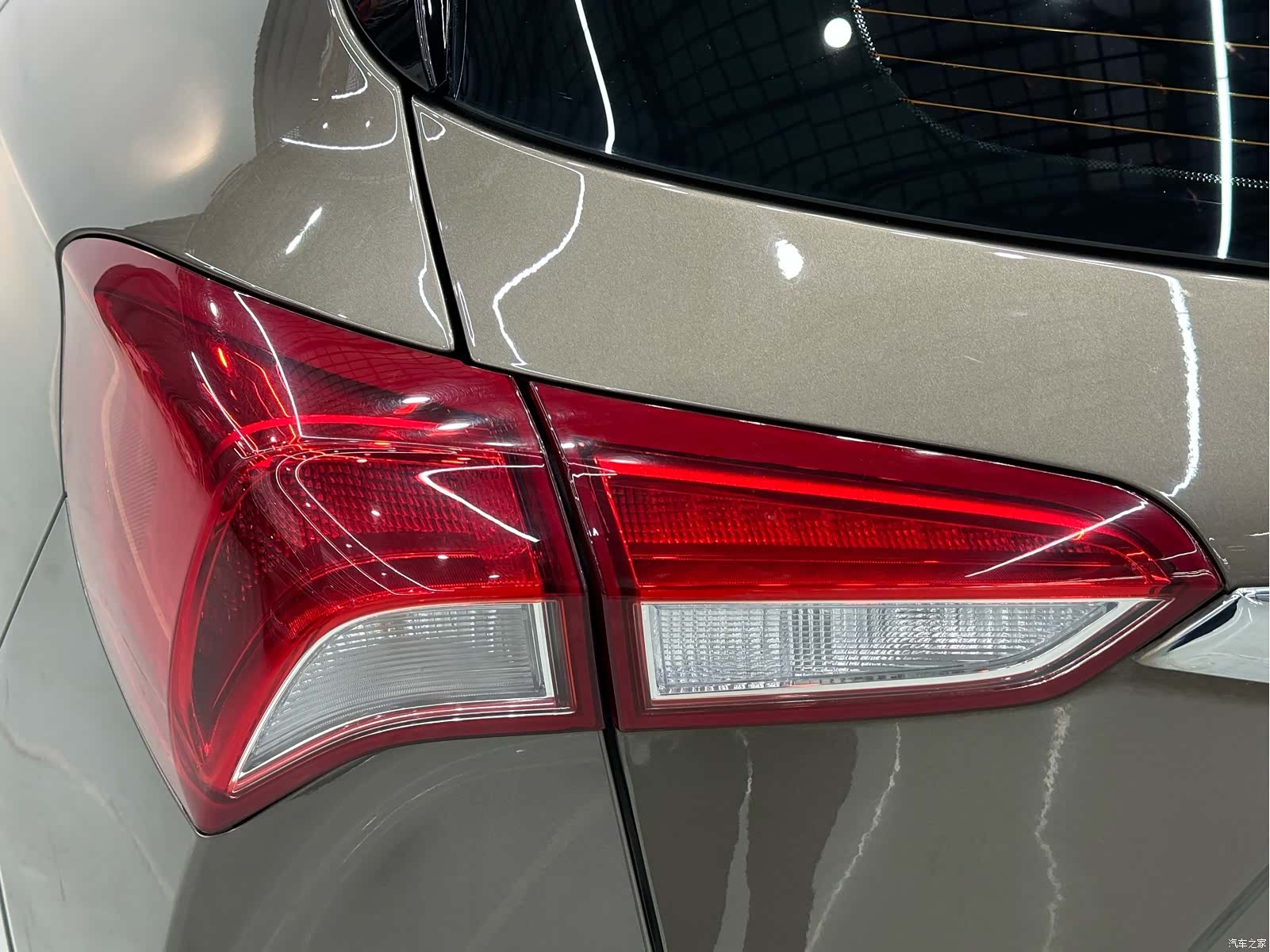 Buick Envision Plus, 2020 9