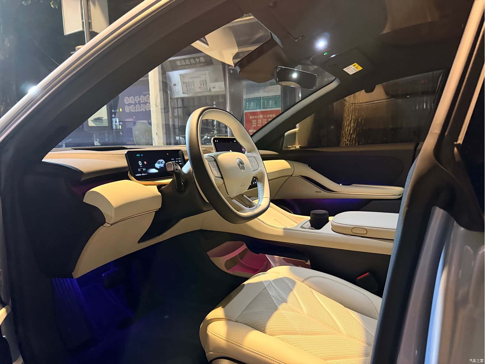 NIO ET5, 2025 4