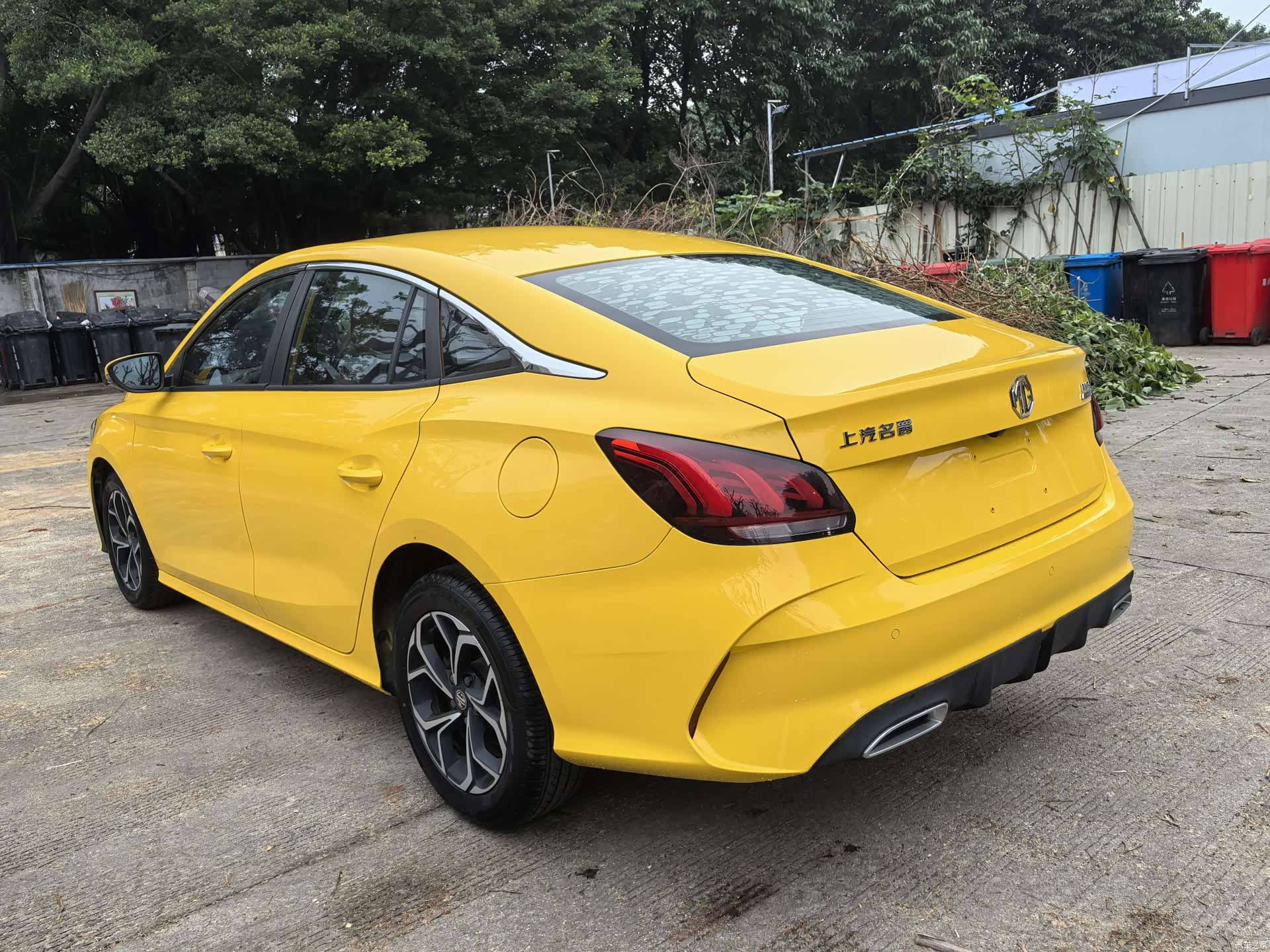 MG MG5, 2021 все фото