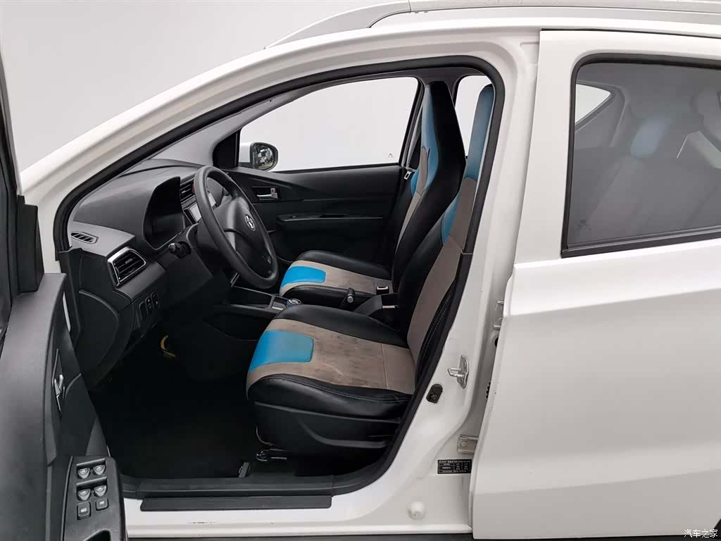 BAIC EC220, 2018 22