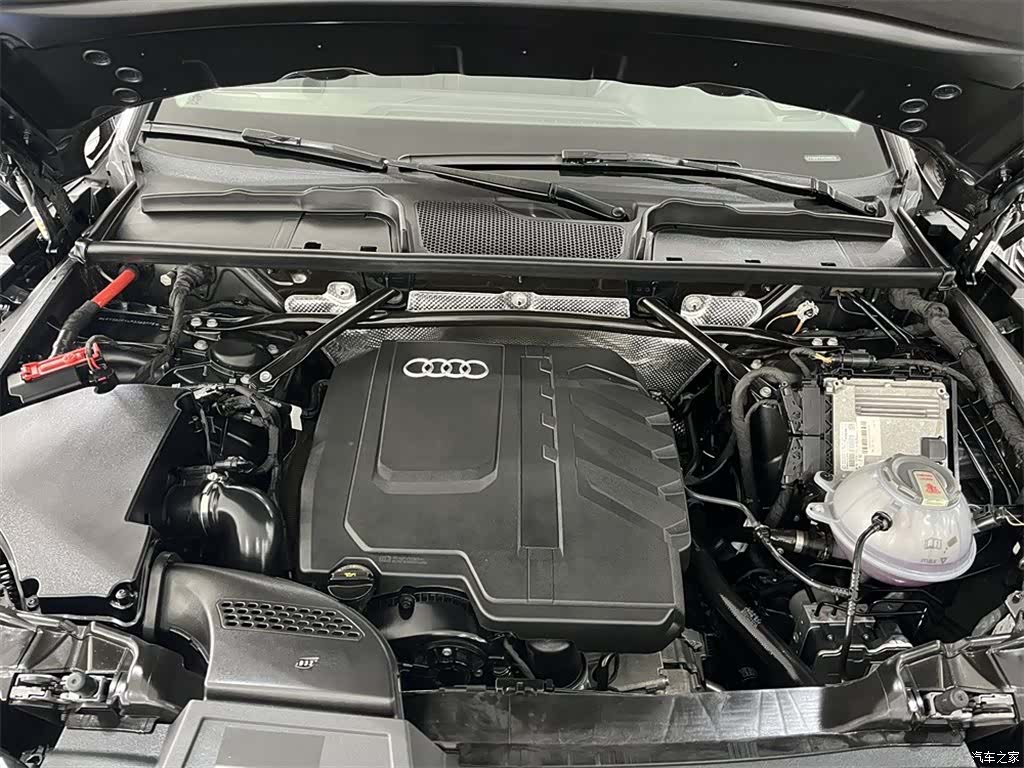 Audi Q5L, 2024 8