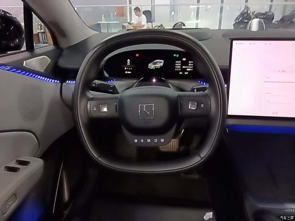 Zeekr 007, 2024 11