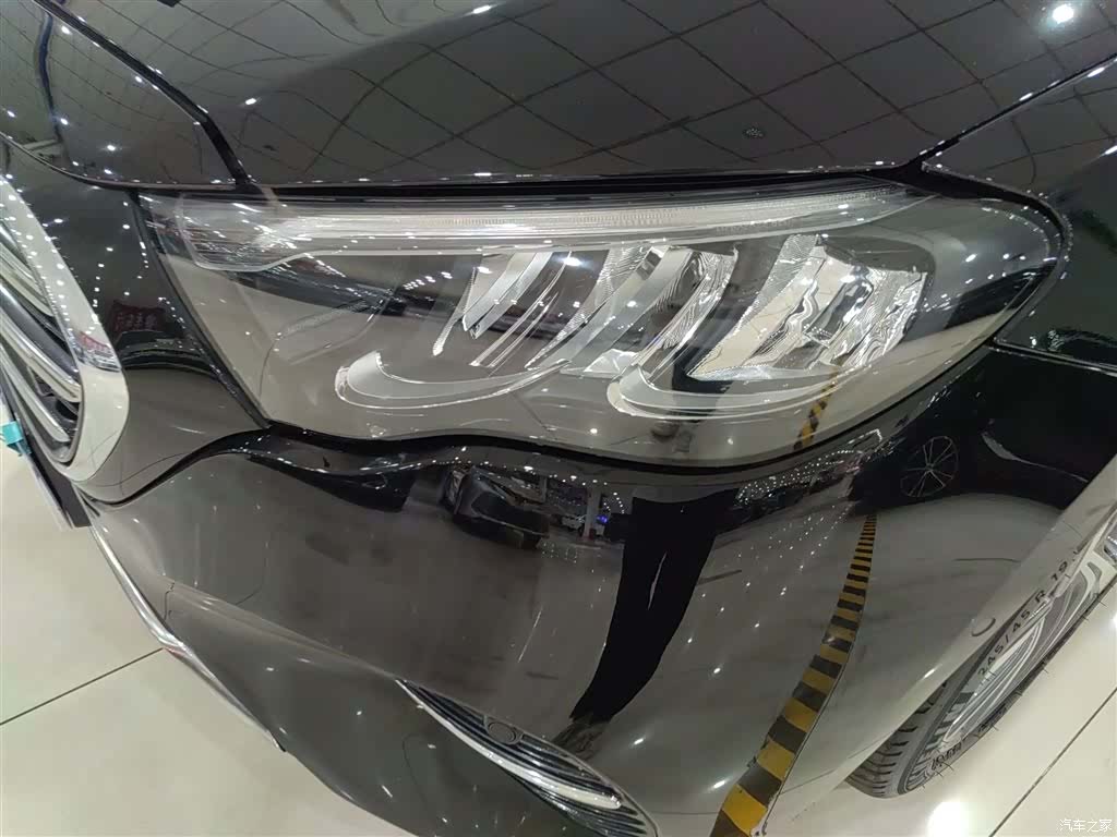 Mercedes-Benz E-Class, 2024 18