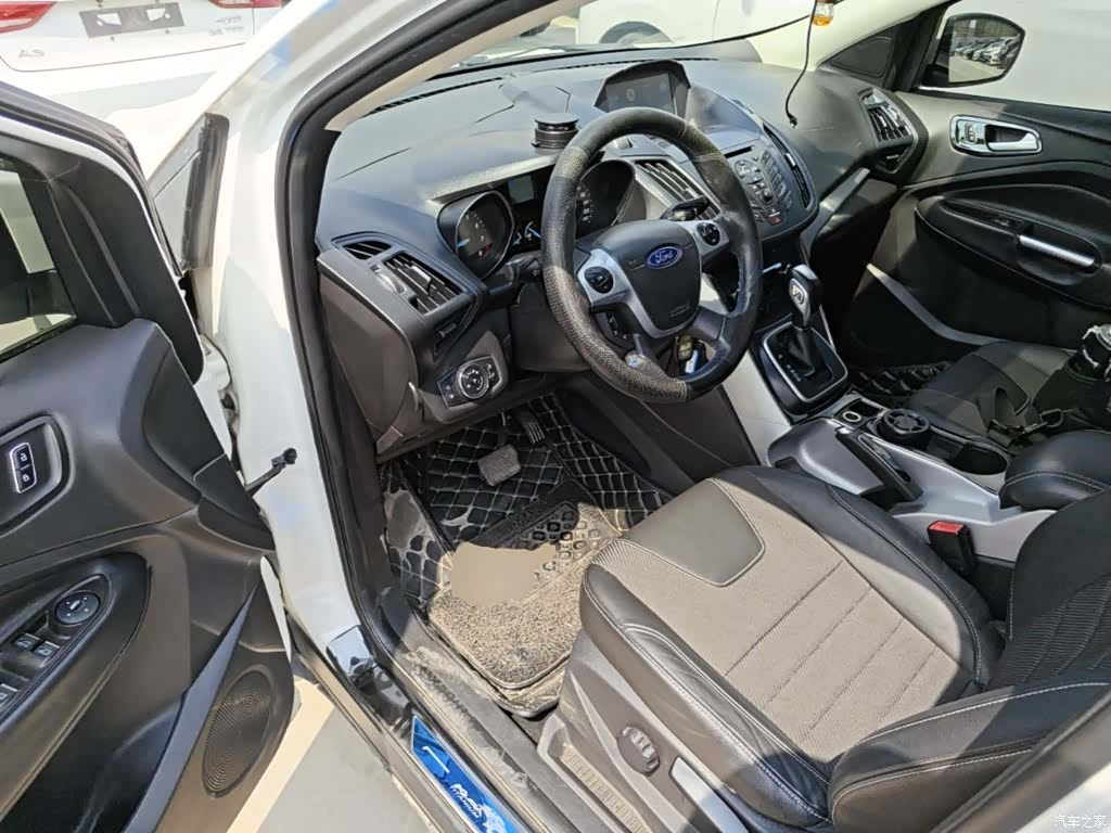 Ford Kuga, 2015 16