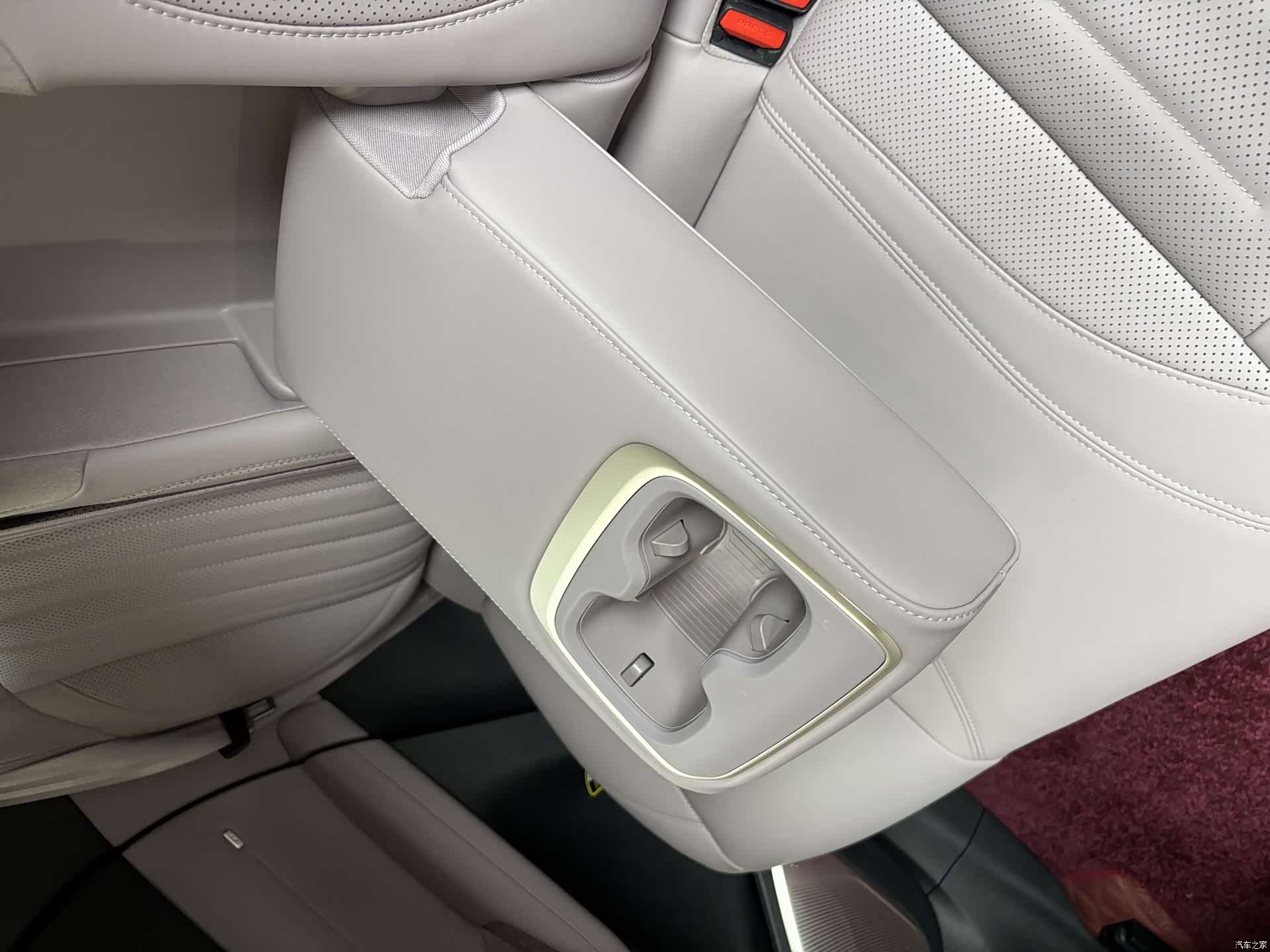 NIO L60, 2025 32