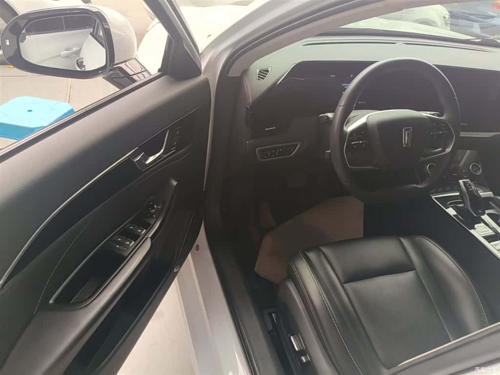 Bestune B70, 2023 16
