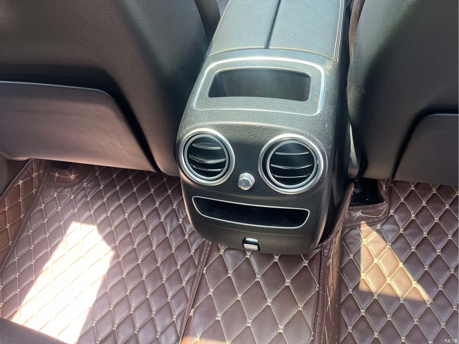 Mercedes-Benz GLC, 2019 7