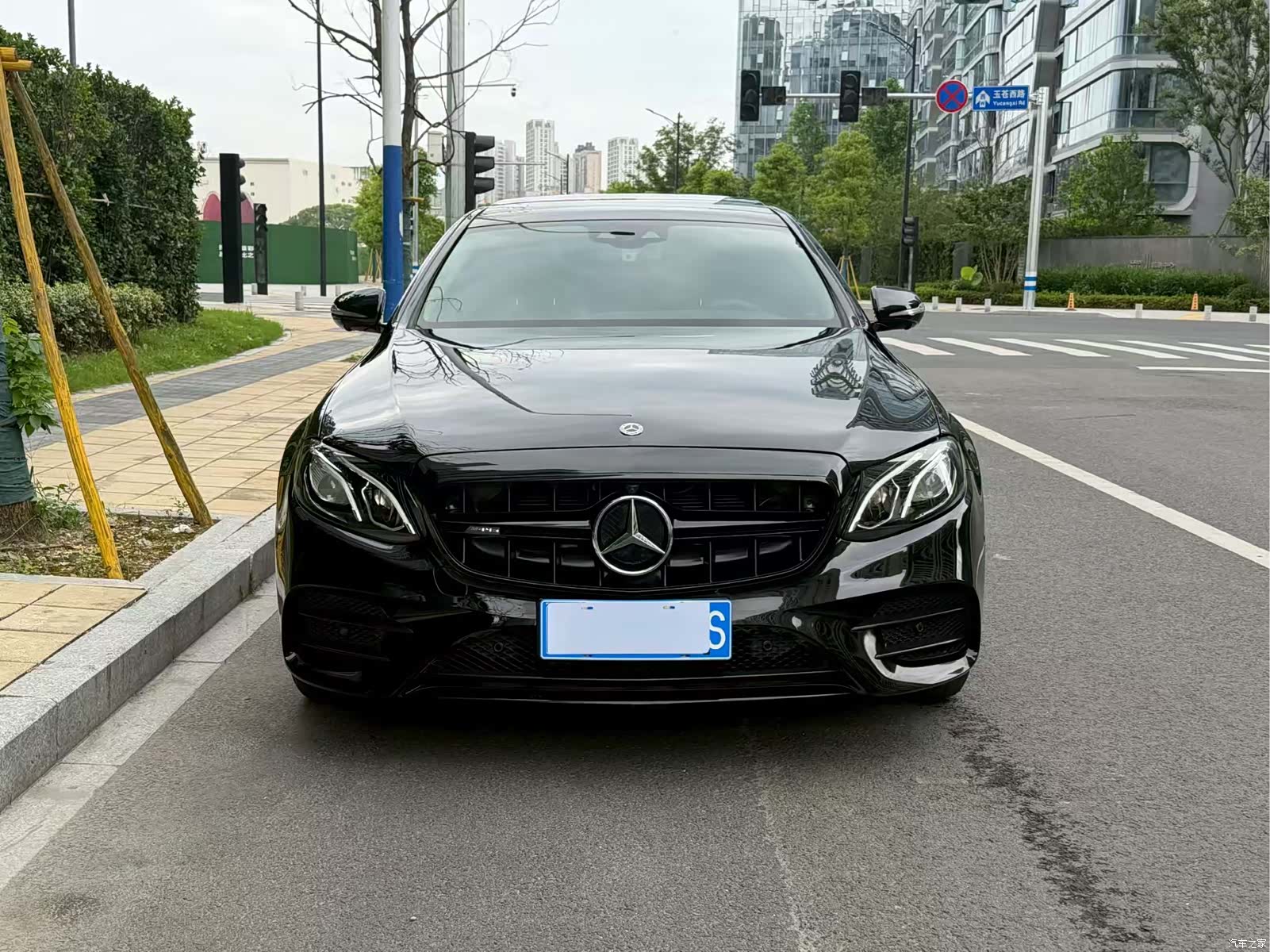 Mercedes-Benz E-Class, 2020 2