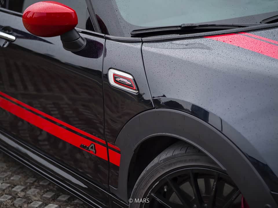 MINI JCW CLUBMAN