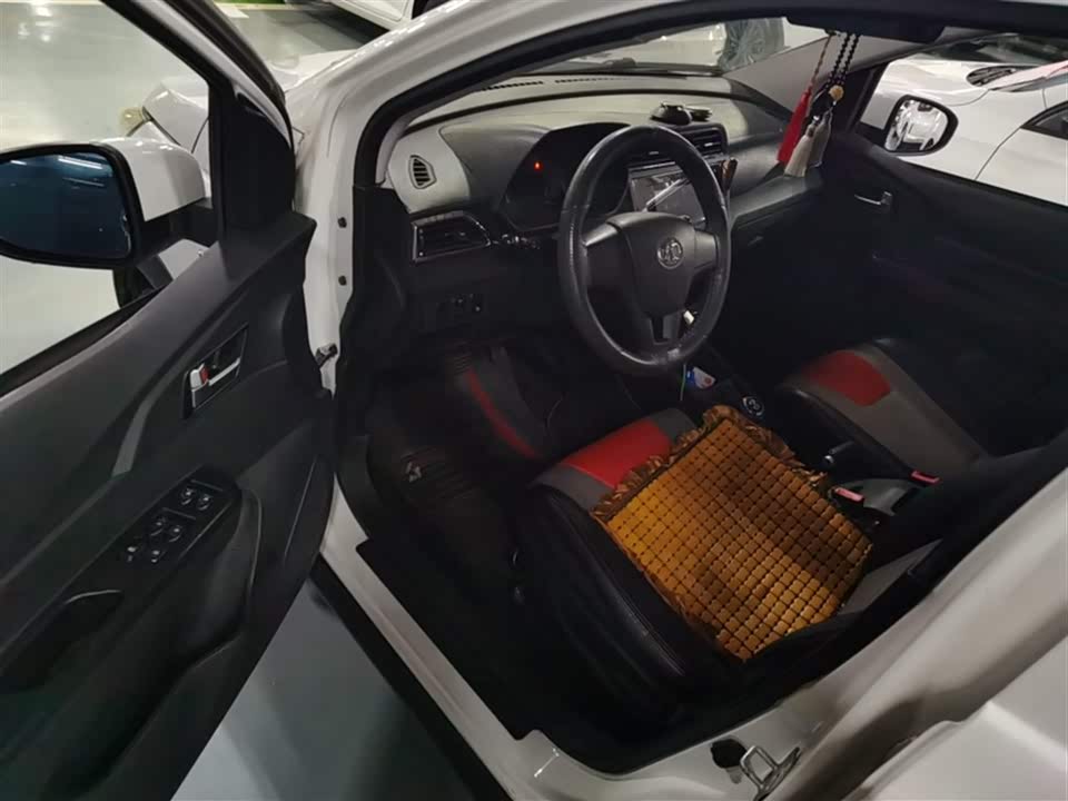 BAIC EC BAIC EC