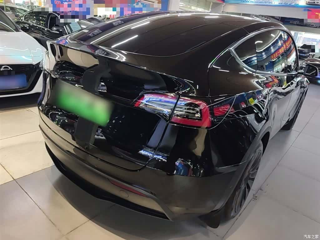 Tesla Model Y, 2022 7