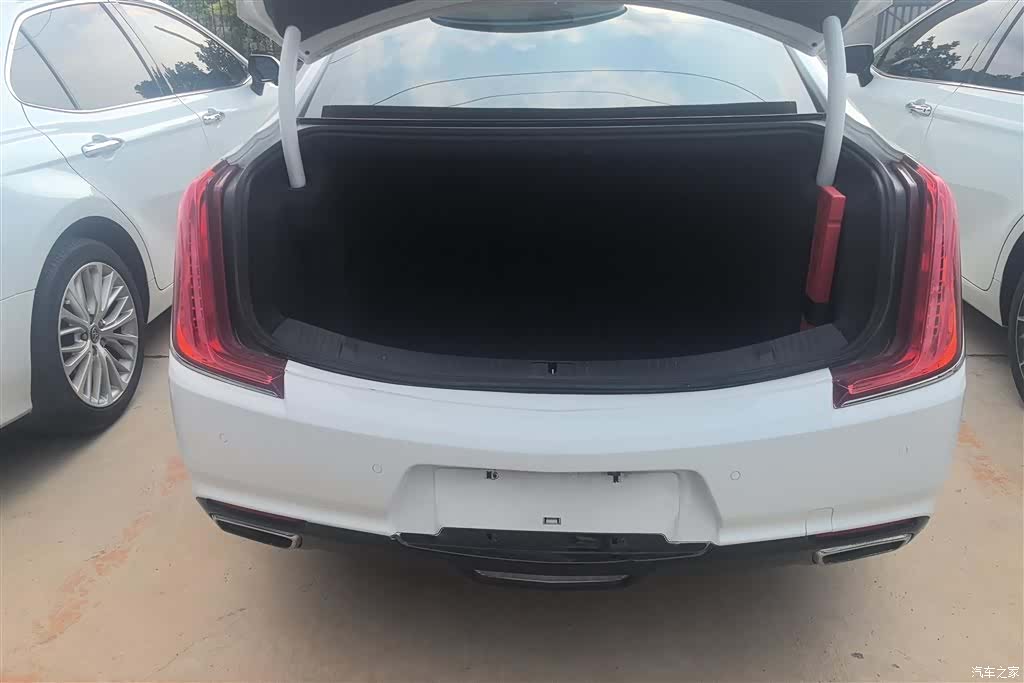 Cadillac XTS, 2019 4