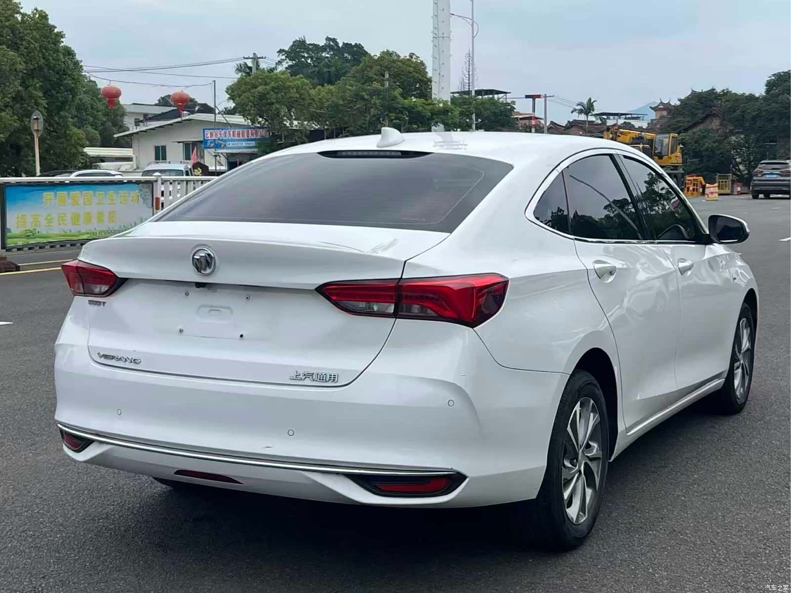 Buick Verano, 2022 7