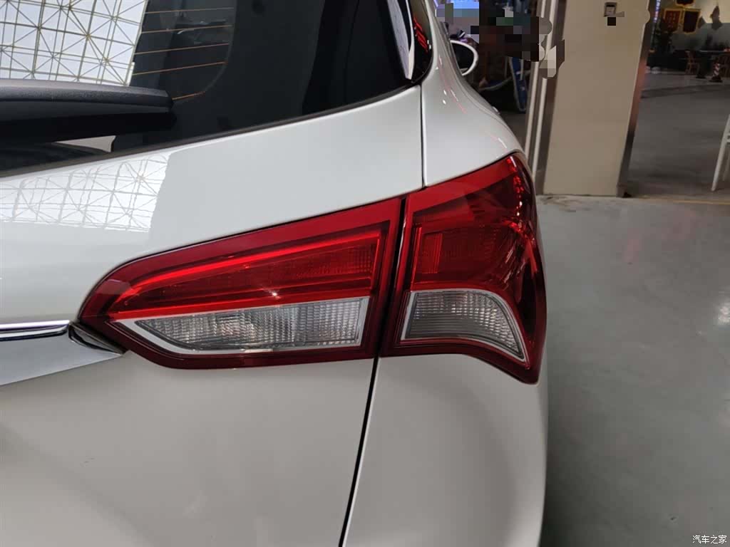 Buick Envision Plus, 2019 8