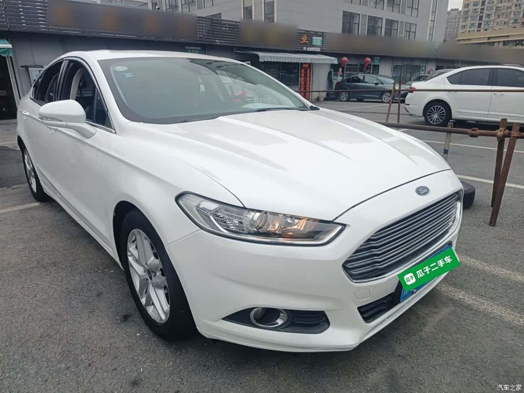 Ford Mondeo, 2015 4