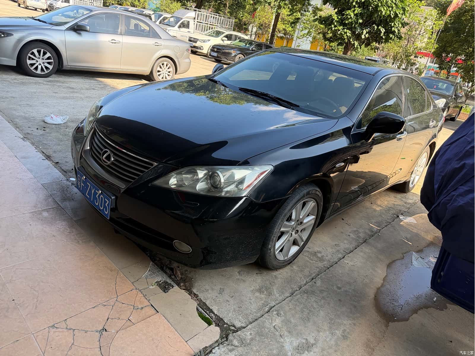 Lexus ES