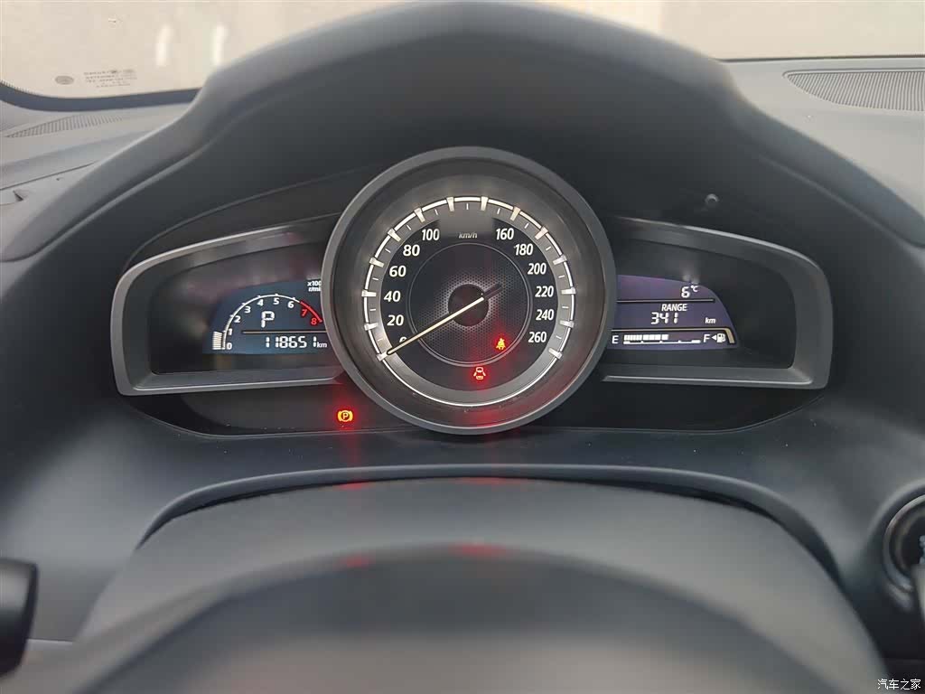 Mazda CX-4, 2016 4