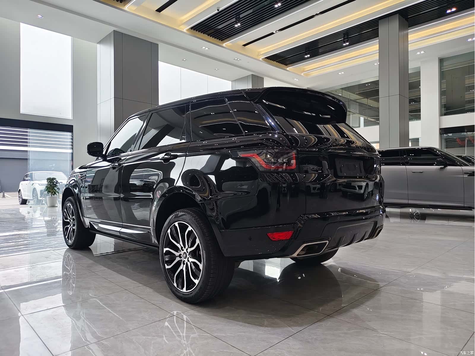 Land Rover Range Rover, 2022 19