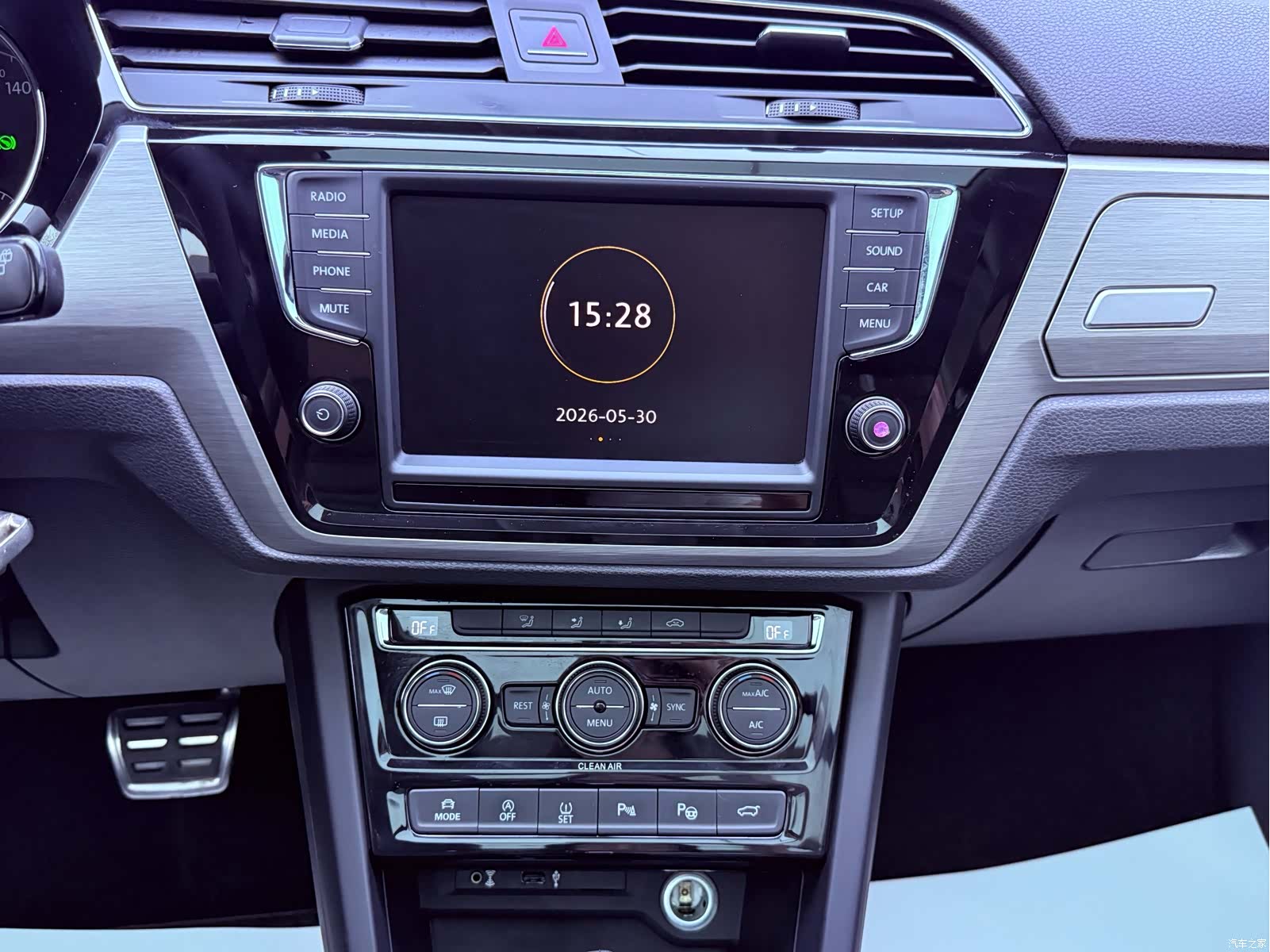 Volkswagen L, 2017 11