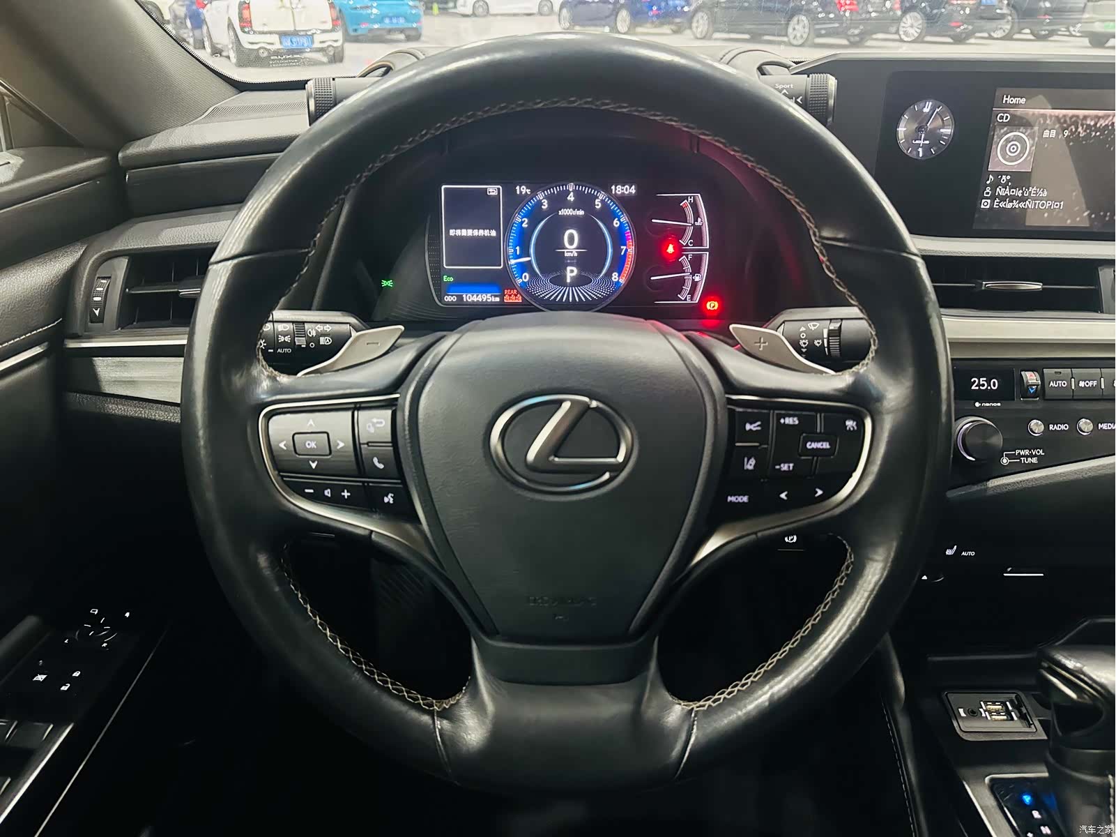 Lexus ES, 2018 14