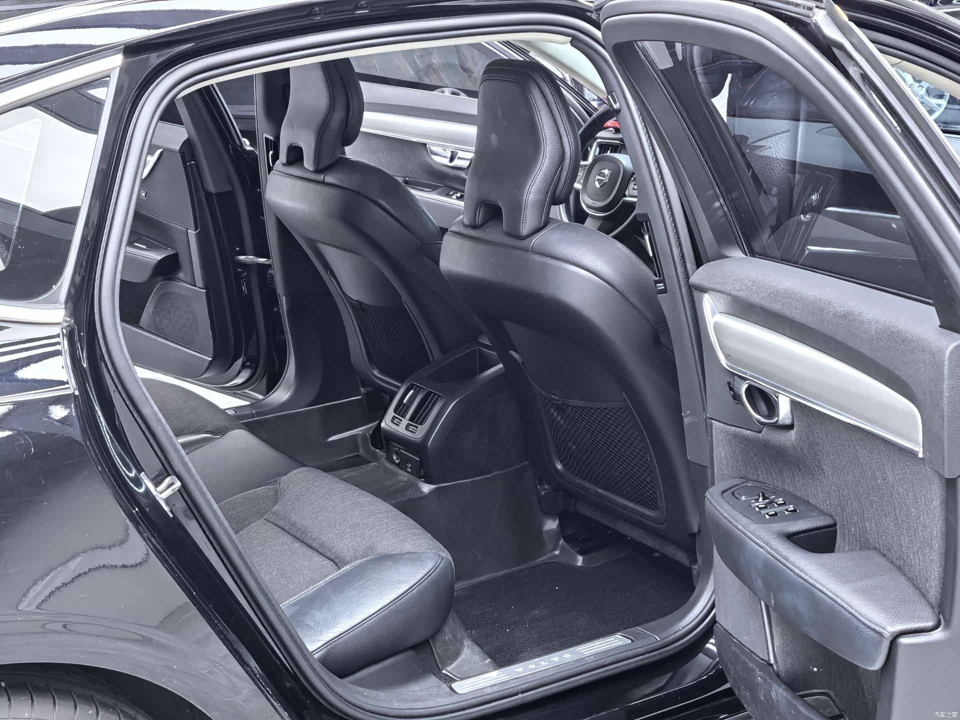 Volvo S90, 2019 10