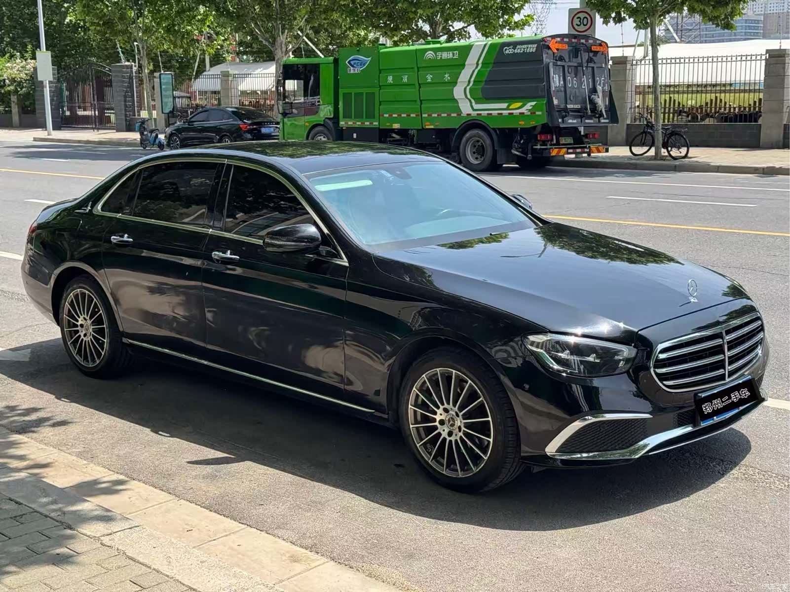 Mercedes-Benz E-Class, 2021 3