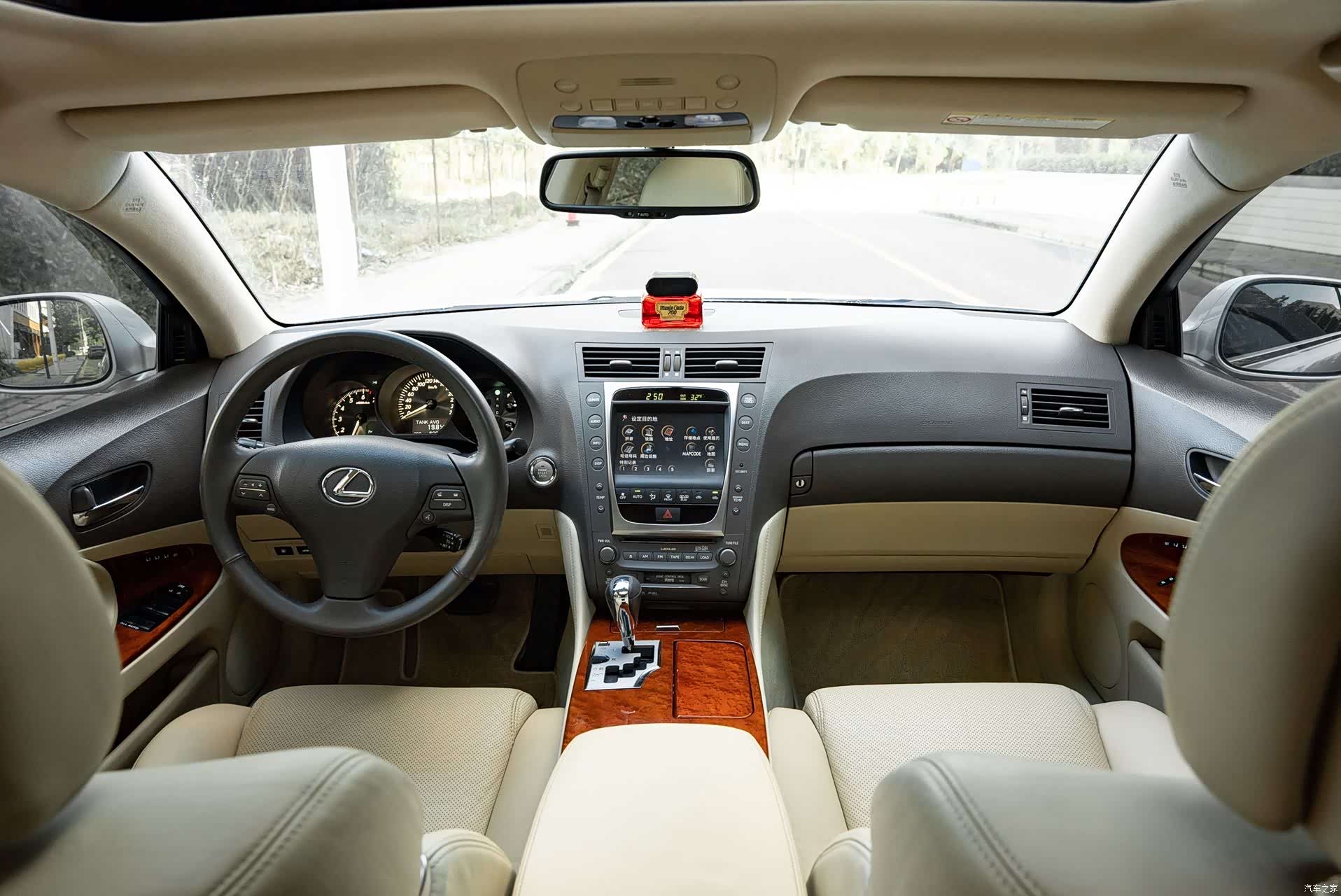 Lexus GS, 2008 4