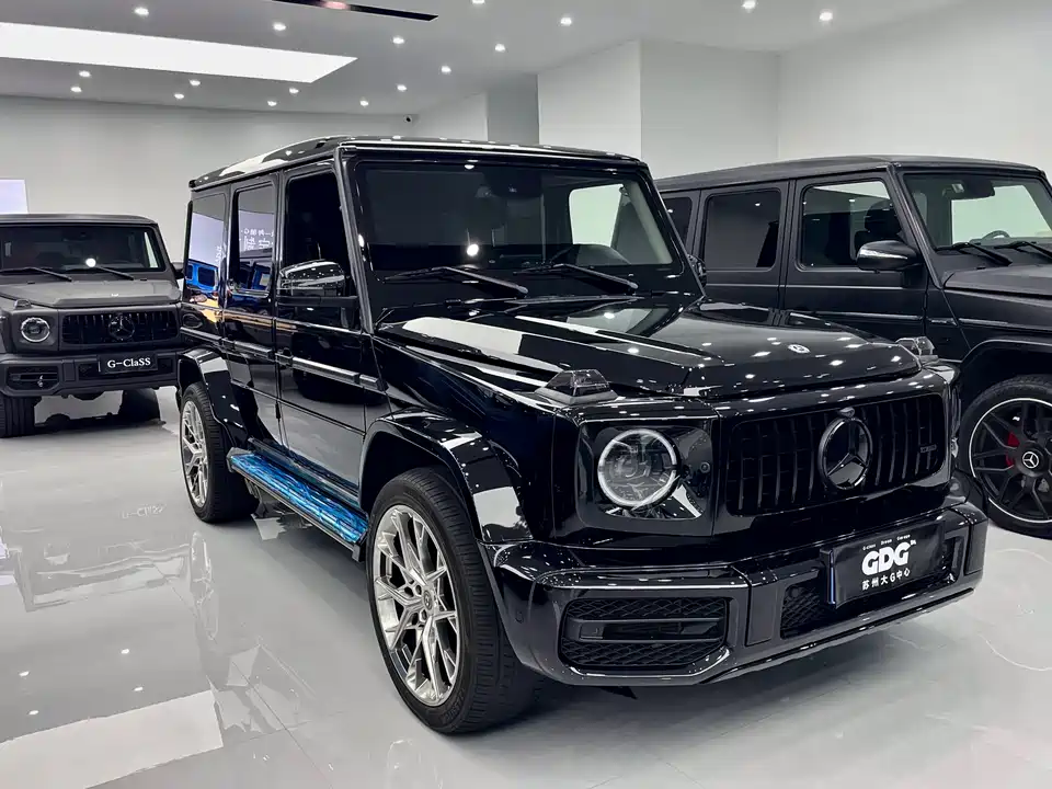 Mercedes-Benz G-class