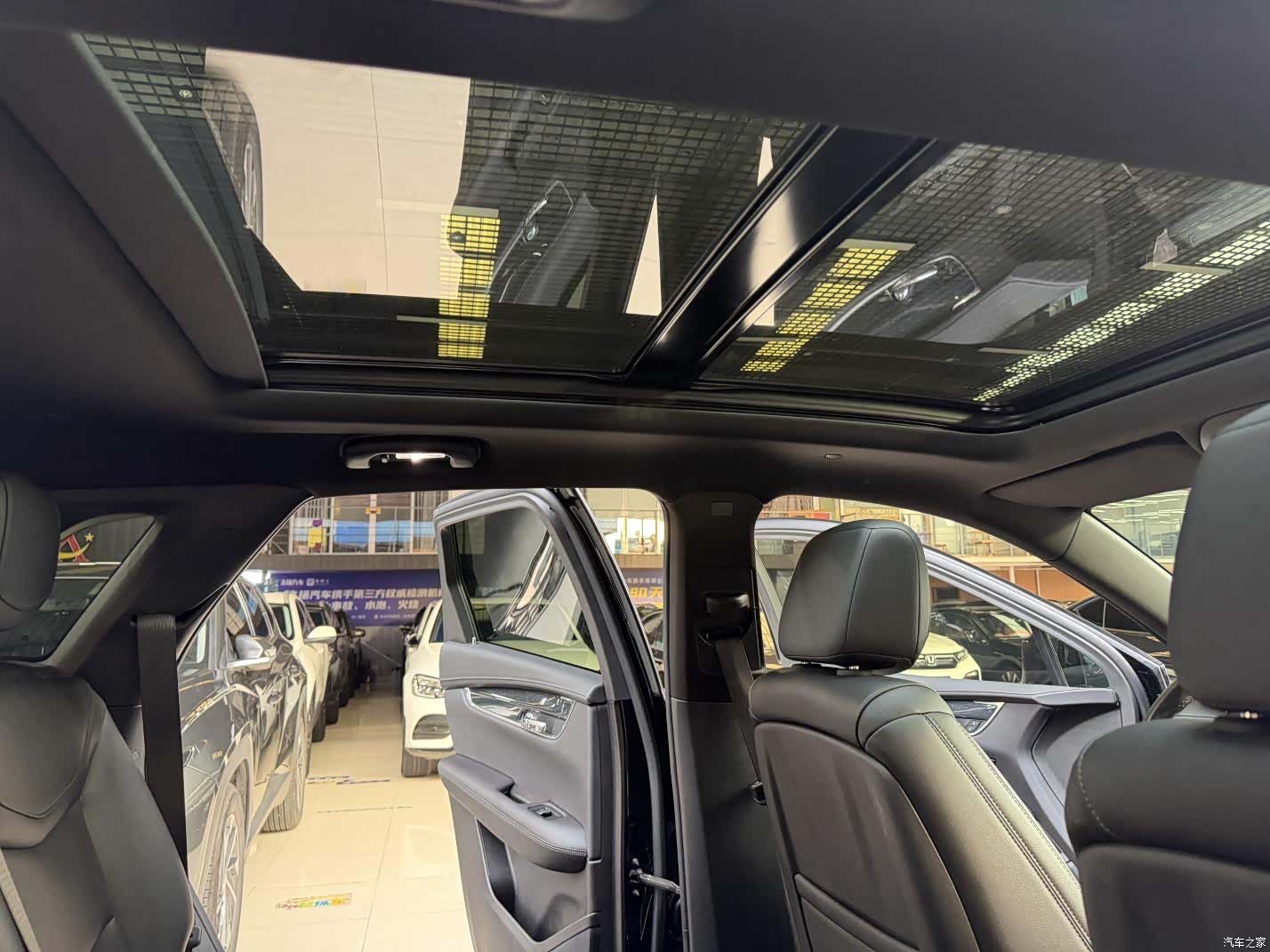 Cadillac XT5, 2022 22