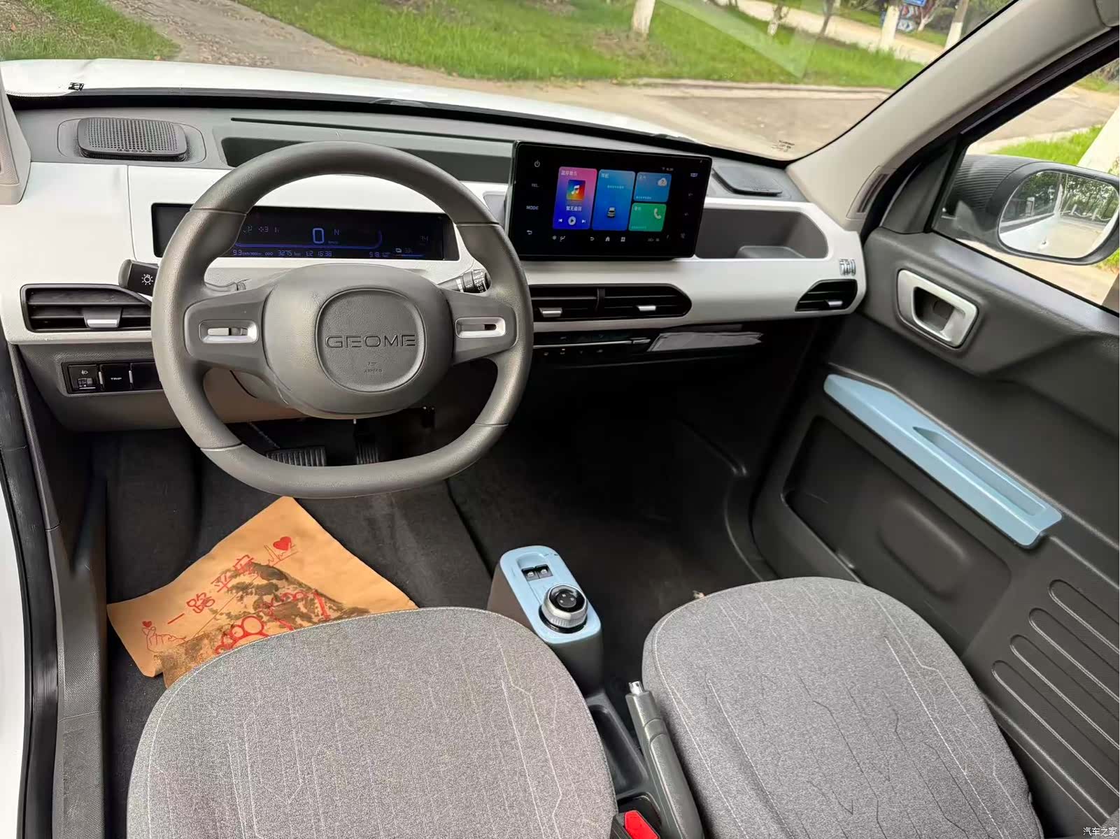 Geely Panda, 2023 9