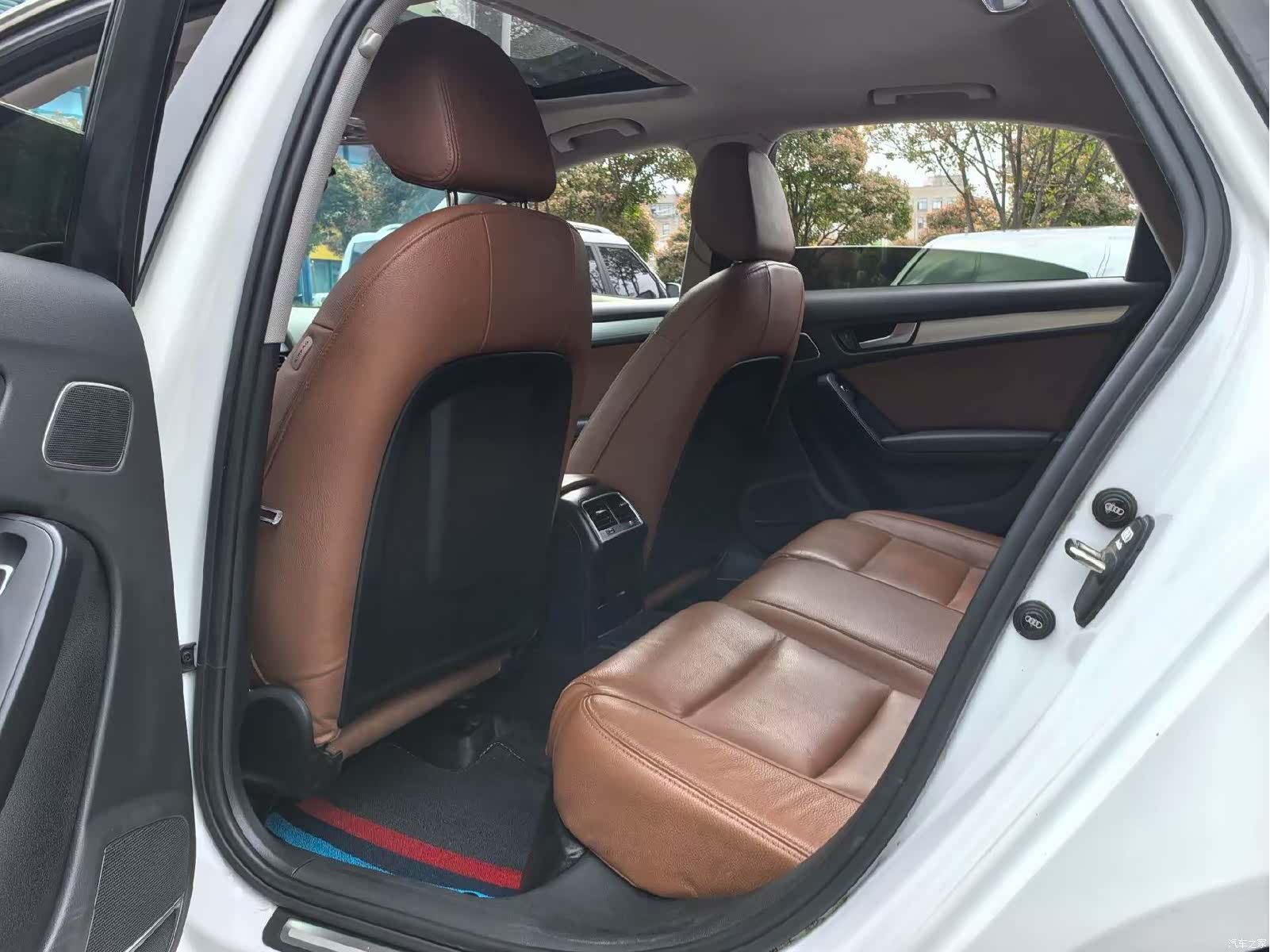 Audi A4L, 2015 8