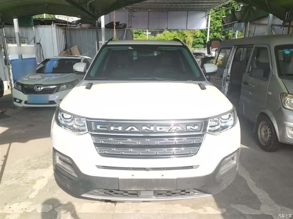 Changan CS95, 2018 3