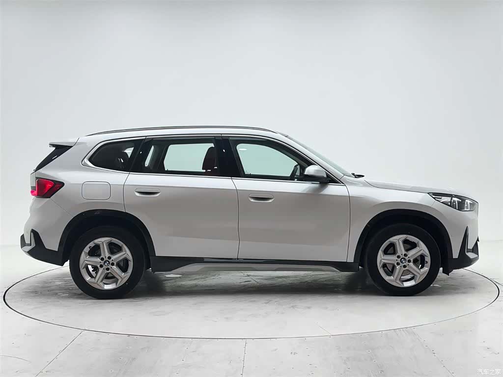 BMW X1, 2023 9