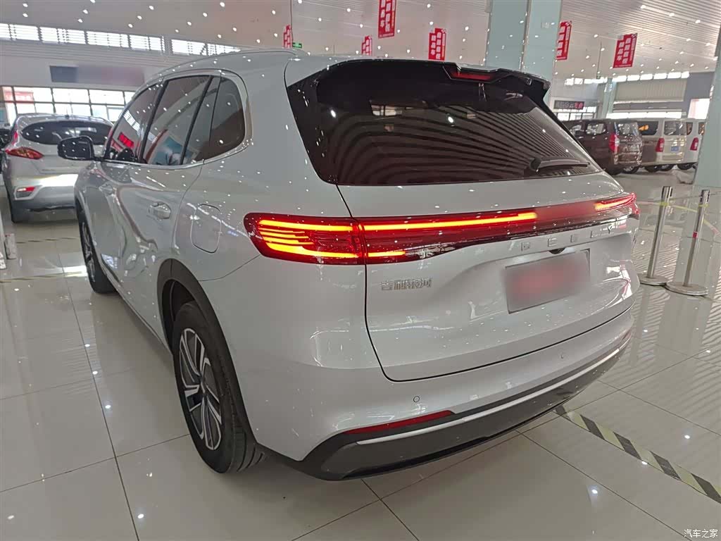 Geely 7, 2025 23